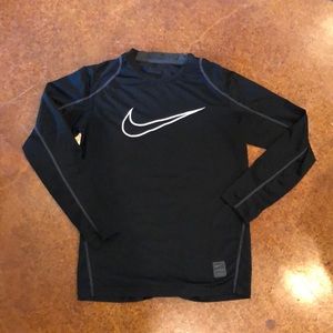 Boys Nike shirt medium